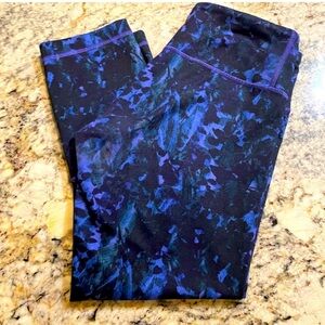 Lululemon Wunder Under Crop Leggings Size 4